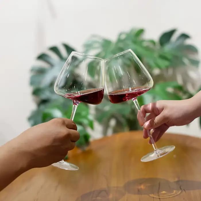 Verre à vin rouge fait à la main