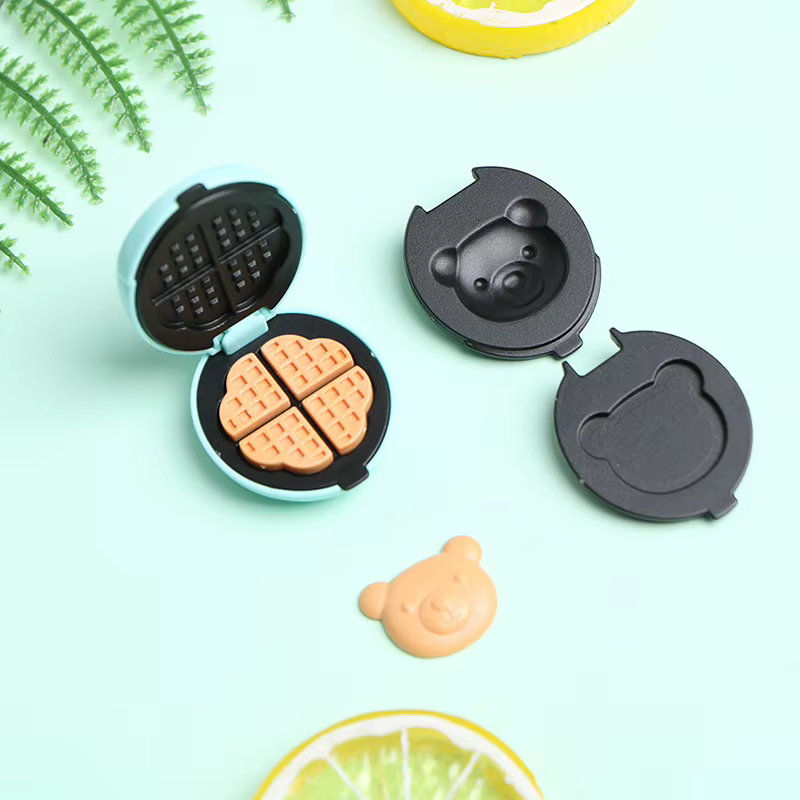 (.) Four électrique miniature pour maison de poupée, Mini machine à pain, modèle de meubles de cuisine, accessoires pour décoration de maison de poupée, jouets, 1 ensemble