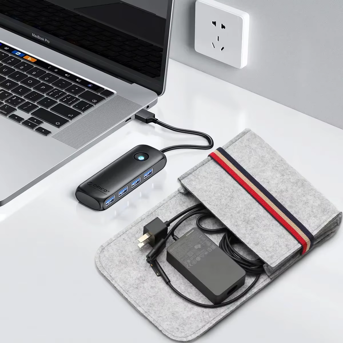 Mini organisateur de voyage multifonction en feutre, pochette de rangement pour câbles USB et souris, organisateur de pièces de monnaie, de clés et de câbles de chargement