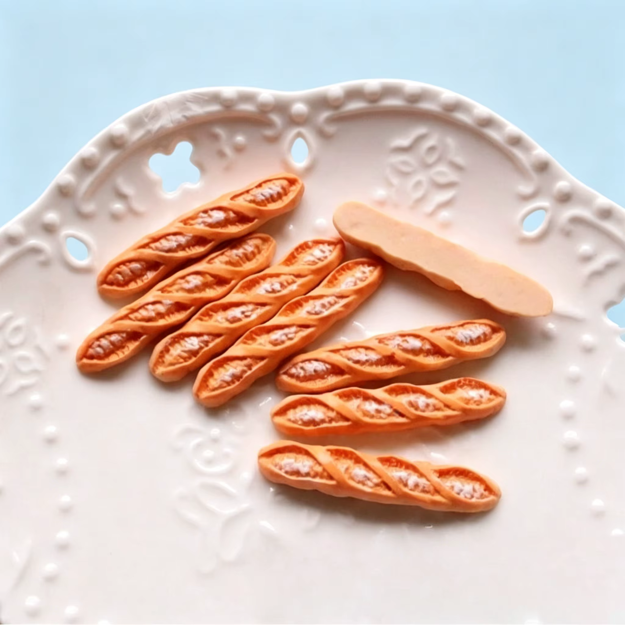 Miniatures en résine de croissants, baguettes et tartes aux œufs, 10 pièces, pour décoration de maison de poupée à l'échelle 1:12