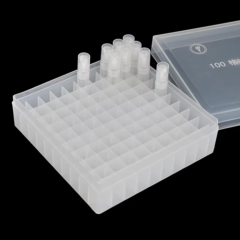 Mini boîte de rangement de bouteilles d'huile essentielle à 100 grilles, boîte en plastique 5x14x14cm, présentoir de bouteilles de parfum portables, support de présentation pour bouteille de 2ml