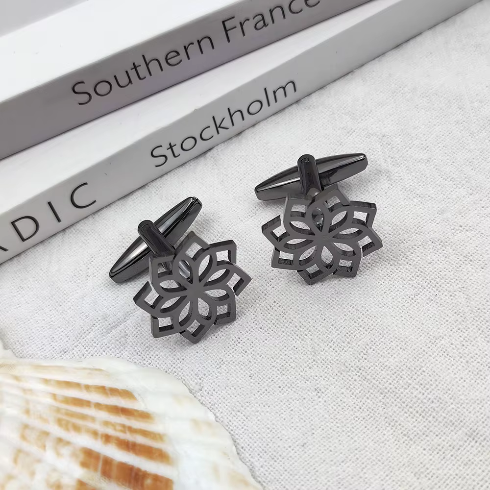 Boutons de manchette de luxe pour hommes, boutons de manchette Lotus pour chemise, haute qualité, en acier inoxydable, accessoires de bijoux, cadeau, vente en gros