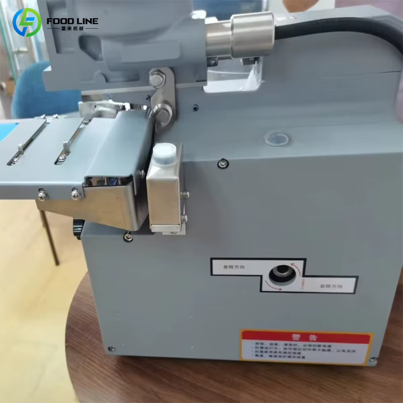 Mini machine à boulettes en porcelaine, machine de fabrication de boulettes