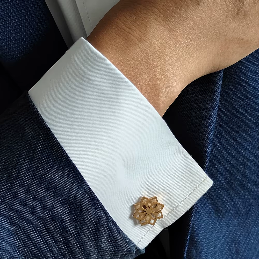 Boutons de manchette de luxe pour hommes, boutons de manchette Lotus pour chemise, haute qualité, en acier inoxydable, accessoires de bijoux, cadeau, vente en gros