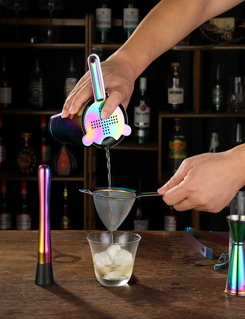 Ensemble de barman pour cocktails : Shakers Boston lestés, Ensemble de passoires à cocktails, Jigger, Muddler à cocktails, Cuillère, Pince à glace, Verseurs