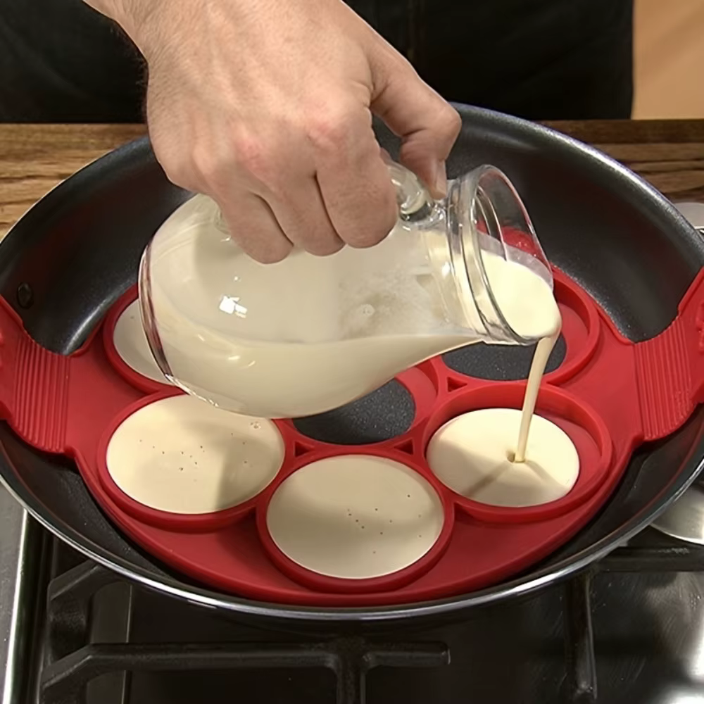 Appareil à crêpes et œufs en silicone antiadhésif, outil de cuisson et de friture facile, mini-cuiseur essentiel de cuisine rouge