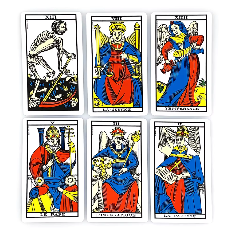 Version française. Ancien jeu de cartes de tarot de Marseille, jeu de tarot classique de Marseille, divination par la fortune, jeux de société de tarot pour débutants