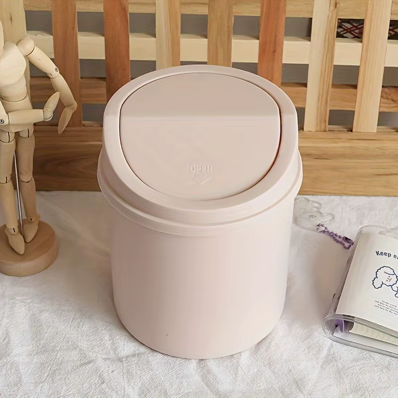 Mini poubelle de bureau avec couvercle, petite poubelle en plastique pour salon et maison