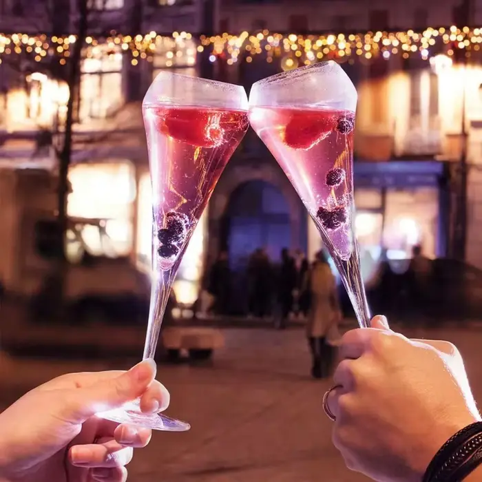 Flûtes à champagne en cristal, lot de 2 verres de 210 ml pour un verser parfait du vin et l'améliora