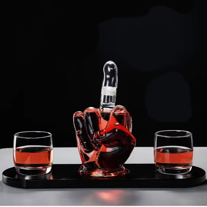 Décanteur à whisky en français ou scotch bourbon