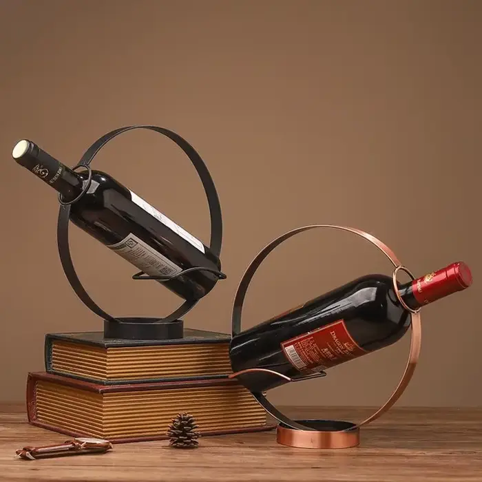 Casier à vin rond en fer rétro créatif