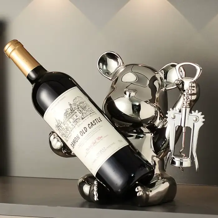 Casier à vin ours créatif avec ouvre-bouteille