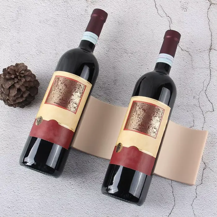 Range-bouteilles empilable pour comptoir