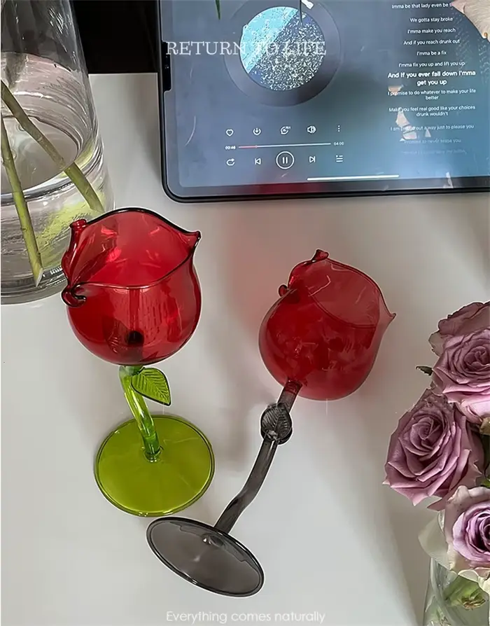 Grand verre à vin rouge monocouche