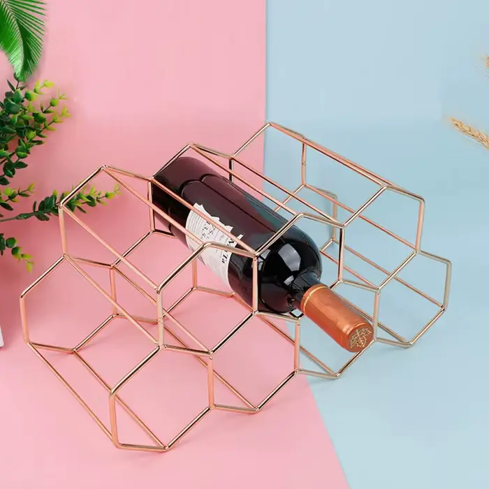 Casier à vin en forme de nid d'abeille en métal moderne