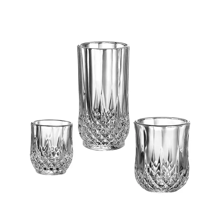 Verres à vin gobelets de sculpture de diamant