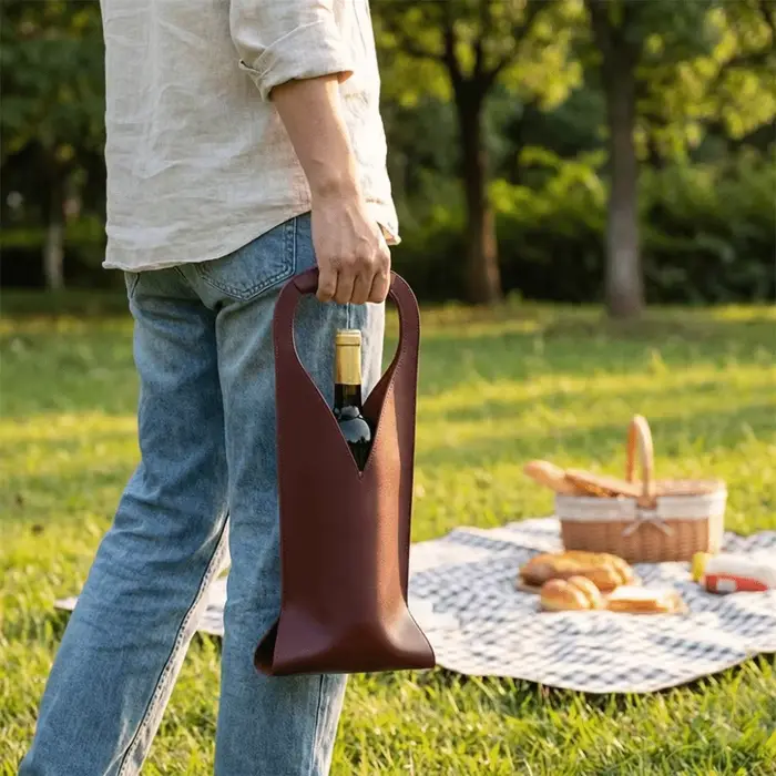 Porte-vin en cuir imperméable avec poignée robuste